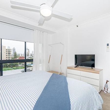 Broadbeach Victoria Square Gold Coast Bagian luar foto