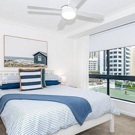 Broadbeach Victoria Square Gold Coast Bagian luar foto