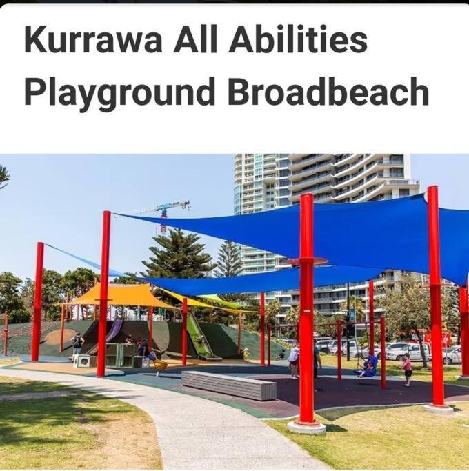 Broadbeach Victoria Square Gold Coast Bagian luar foto